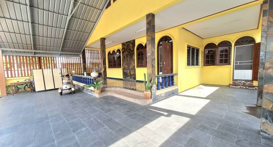 À louer 3 chambres maison à Hua Hin, Prachuap Khiri Khan
