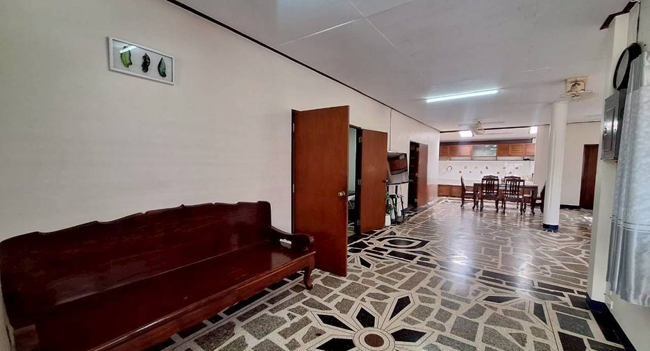 À louer 3 chambres maison à Hua Hin, Prachuap Khiri Khan
