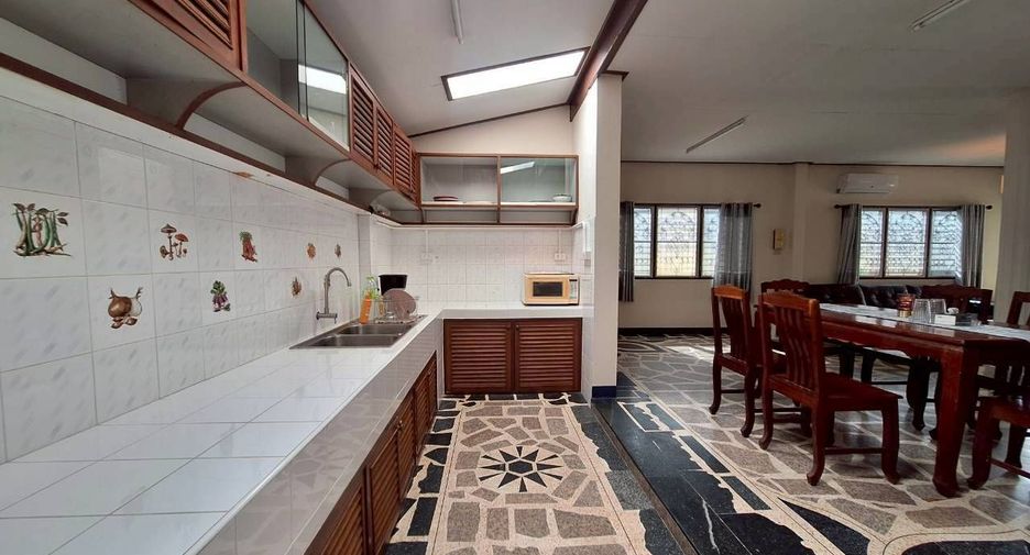 À louer 3 chambres maison à Hua Hin, Prachuap Khiri Khan