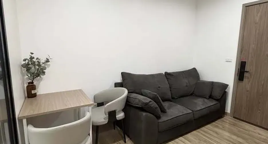 À louer 1 chambre condo à Mueang Samut Prakan, Samut Prakan