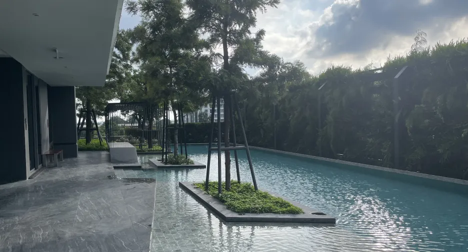 For rent 2 bedrooms condo in Bang Na, Bangkok