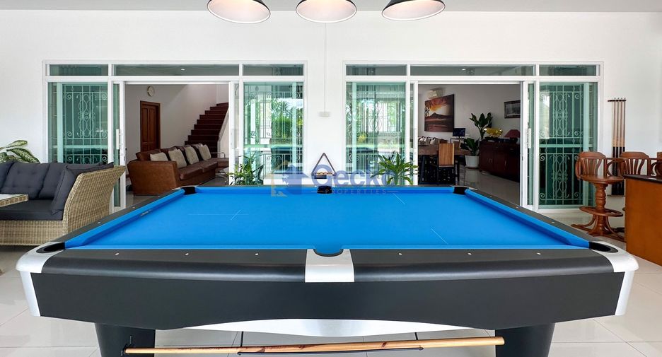 Haus zur Miete und zum Kauf mit 5 Zimmer in Bang Lamung, Chonburi