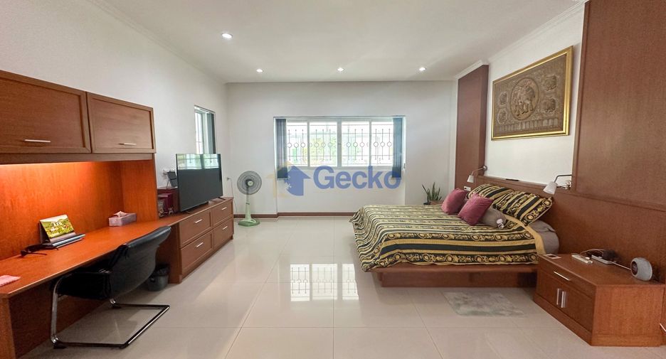 Haus zur Miete und zum Kauf mit 5 Zimmer in Bang Lamung, Chonburi