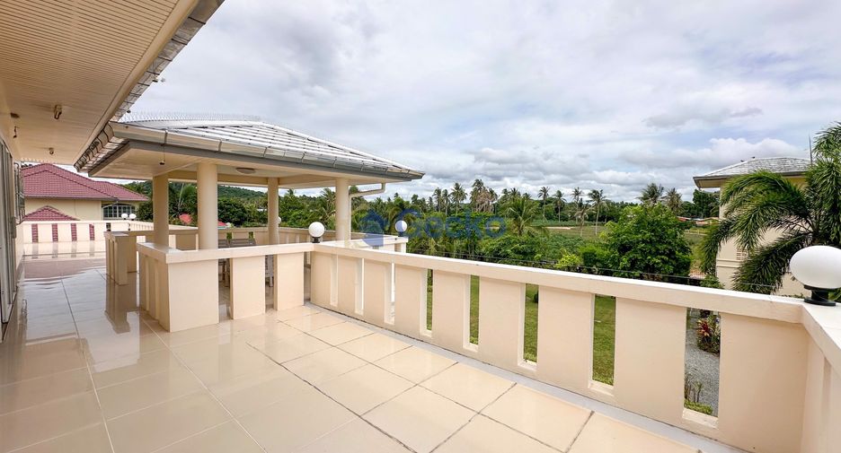 Haus zur Miete und zum Kauf mit 5 Zimmer in Bang Lamung, Chonburi