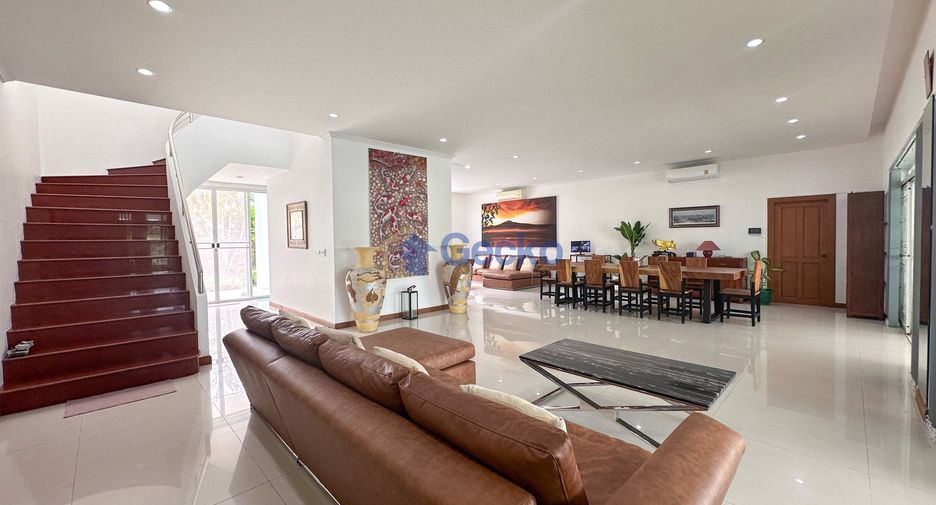 Haus zur Miete und zum Kauf mit 5 Zimmer in Bang Lamung, Chonburi