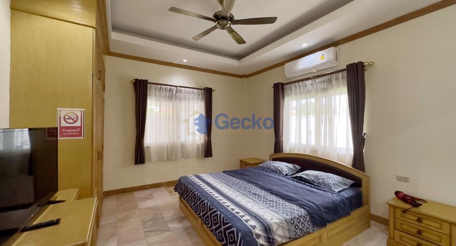 For sale 4 bedrooms house in East Pattaya, Pattaya