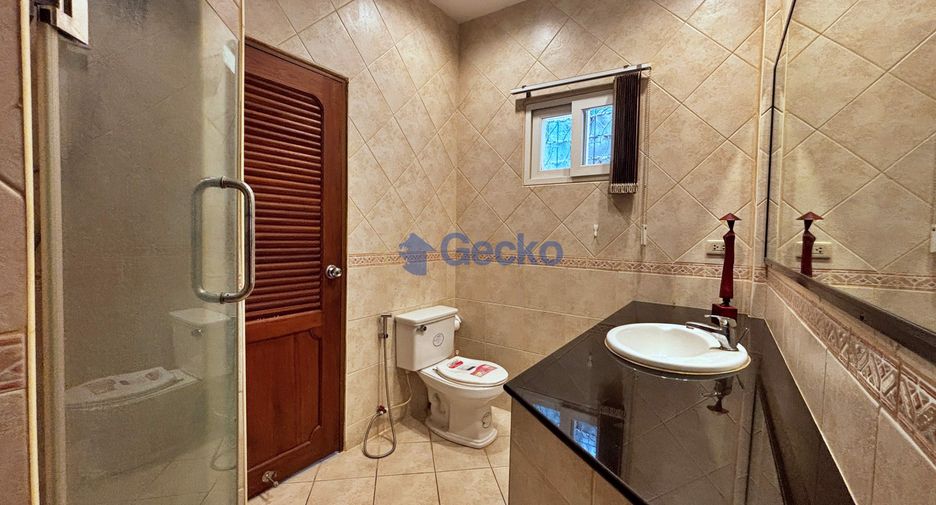 For sale 2 bedrooms house in South Pattaya, Pattaya