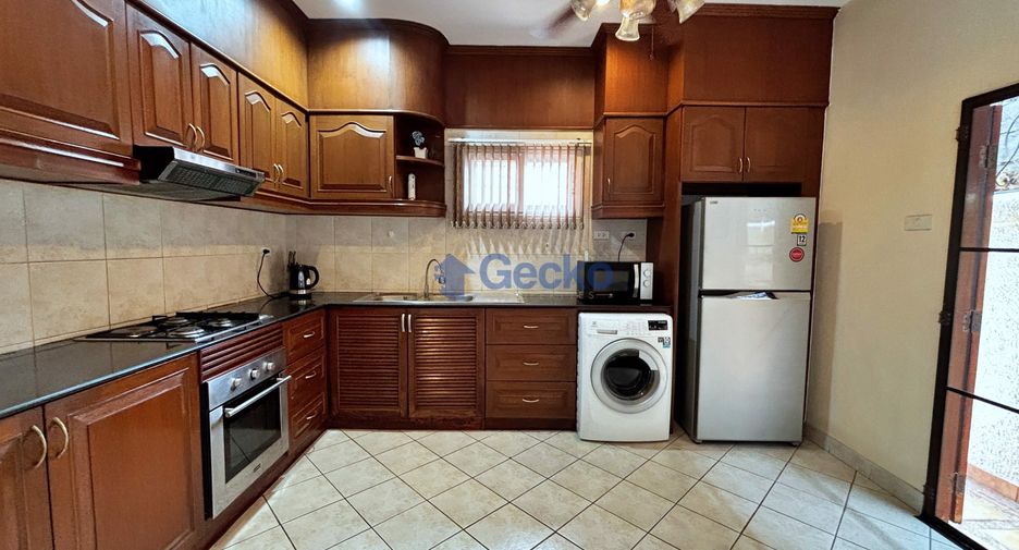 For sale 2 bedrooms house in South Pattaya, Pattaya