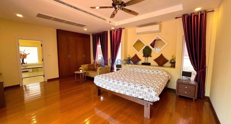 Haus zum Kauf mit 4 Zimmer in Bang Lamung, Chonburi