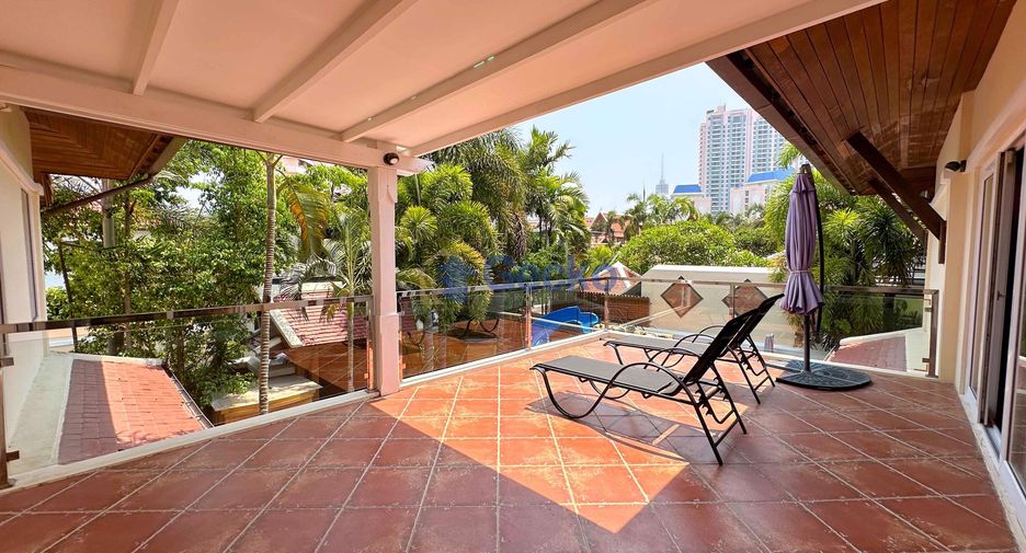 Haus zum Kauf mit 4 Zimmer in Bang Lamung, Chonburi