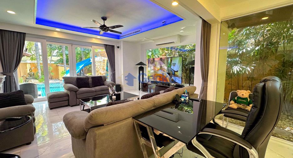 Haus zum Kauf mit 4 Zimmer in Bang Lamung, Chonburi
