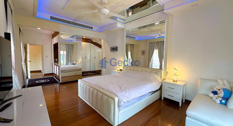 Haus zum Kauf mit 4 Zimmer in Bang Lamung, Chonburi