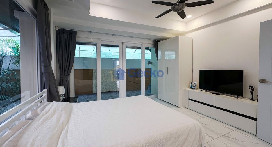 Haus zum Kauf mit 4 Zimmer in Bang Lamung, Chonburi