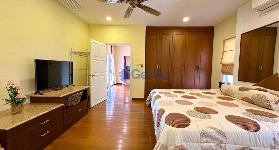 Haus zum Kauf mit 4 Zimmer in Bang Lamung, Chonburi