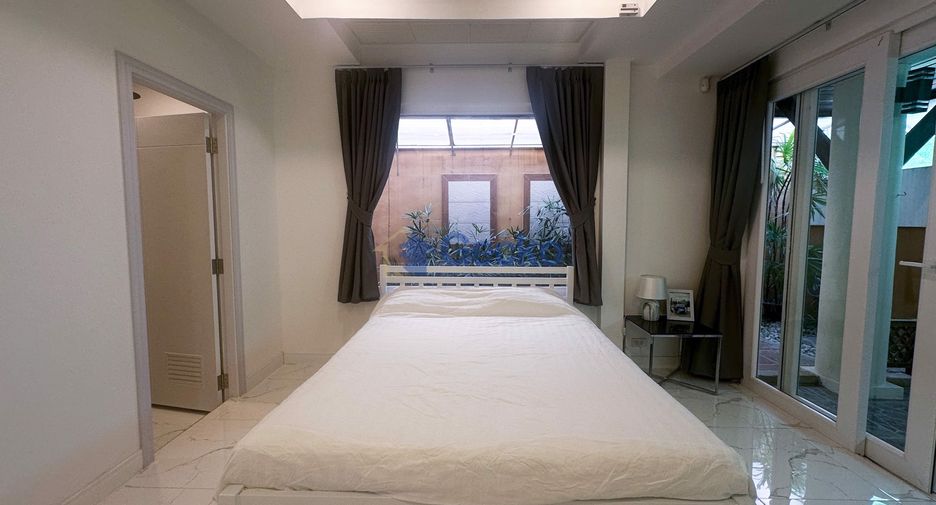 Haus zum Kauf mit 4 Zimmer in Bang Lamung, Chonburi