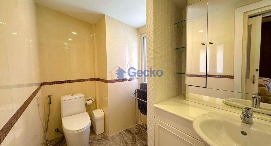 Haus zum Kauf mit 4 Zimmer in Bang Lamung, Chonburi