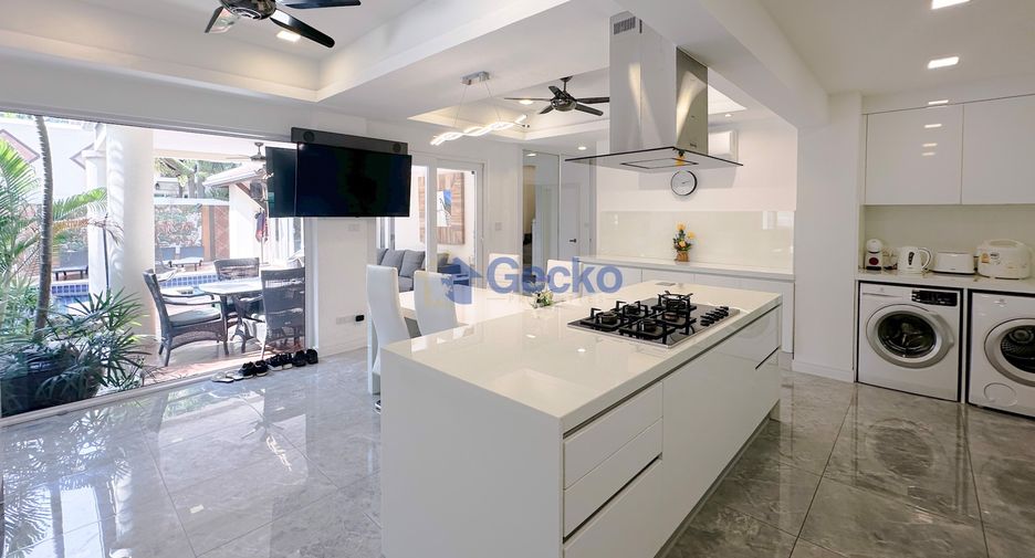 Haus zum Kauf mit 4 Zimmer in Bang Lamung, Chonburi