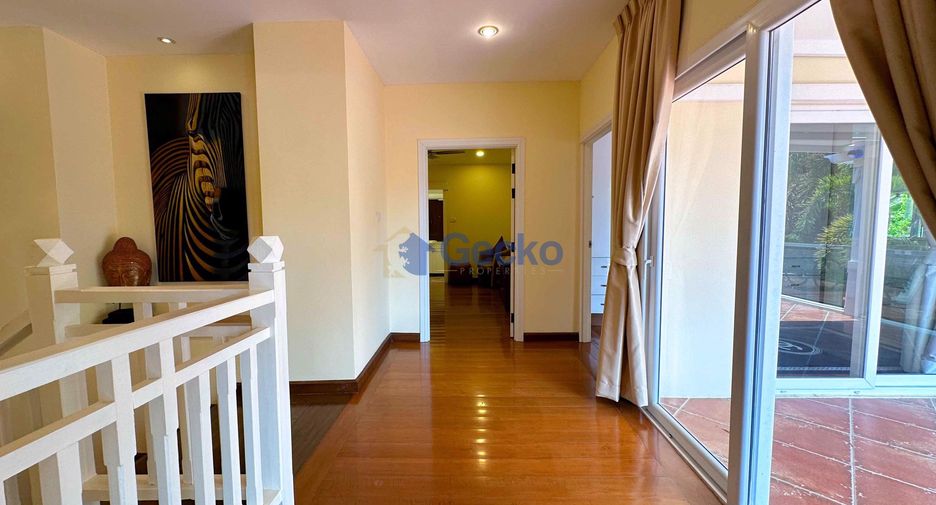 Haus zum Kauf mit 4 Zimmer in Bang Lamung, Chonburi