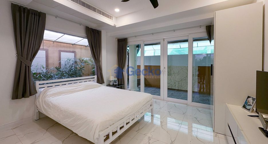 Haus zum Kauf mit 4 Zimmer in Bang Lamung, Chonburi