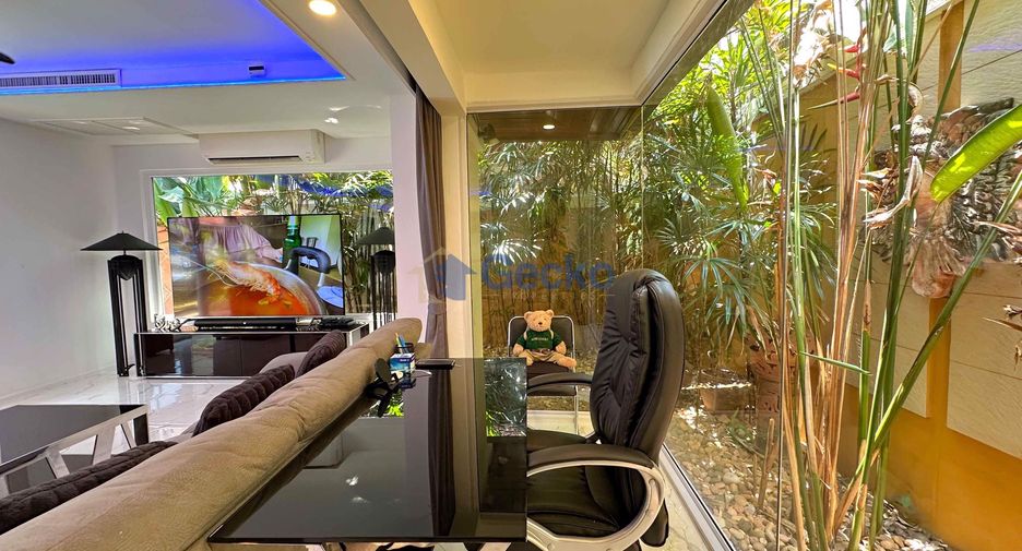 Haus zum Kauf mit 4 Zimmer in Bang Lamung, Chonburi