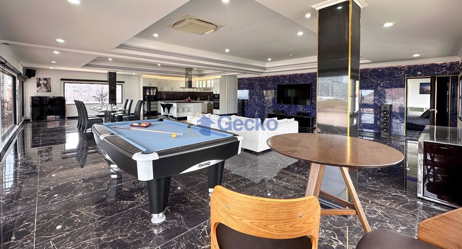 For sale 4 ベッドルーム condo in Pratumnak, Pattaya