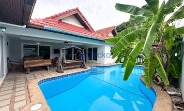 For sale 4 bedrooms house in East Pattaya, Pattaya