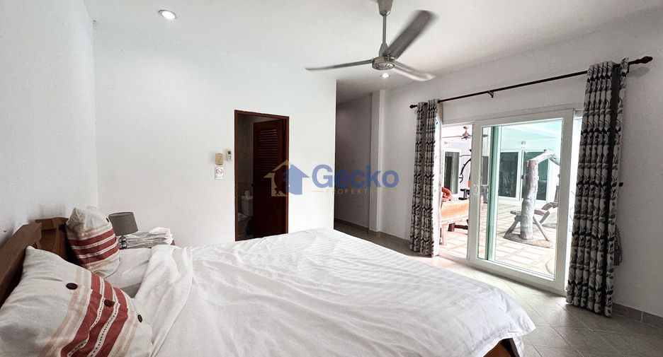 For sale 4 bedrooms house in Bang Lamung, Chonburi