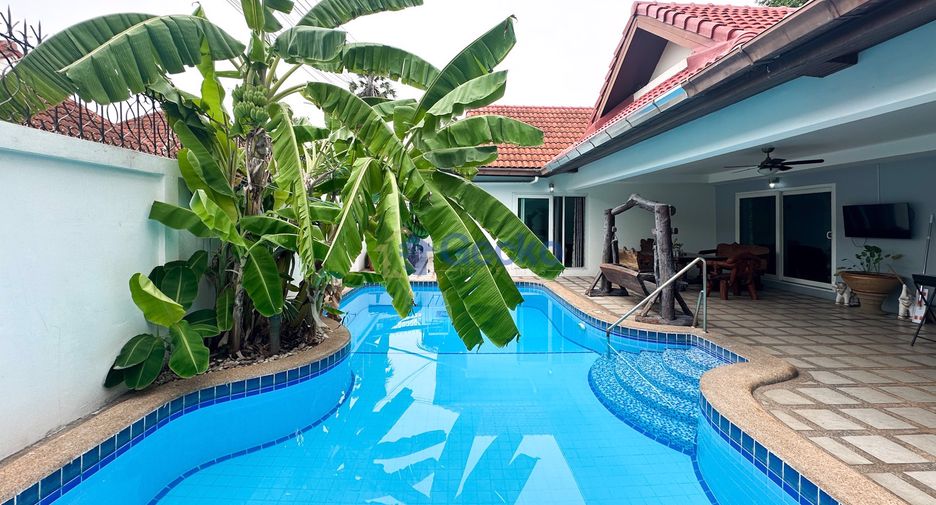 For sale 4 bedrooms house in Bang Lamung, Chonburi