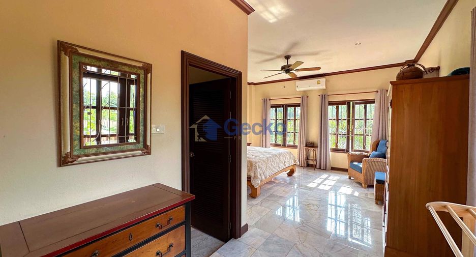 Haus zum Kauf mit 3 Zimmer in Huay Yai, Pattaya