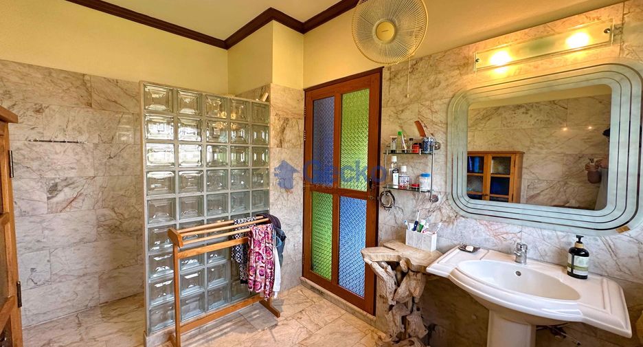 Haus zum Kauf mit 3 Zimmer in Huay Yai, Pattaya