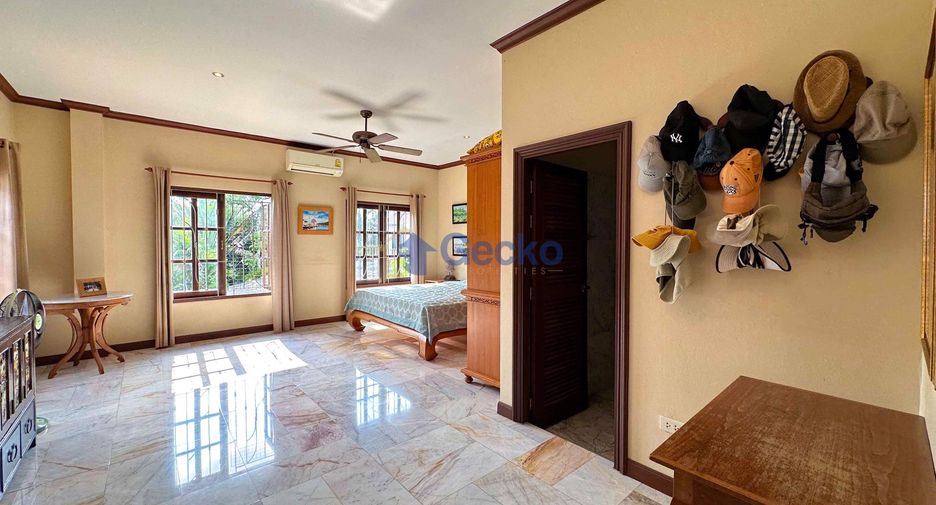 Haus zum Kauf mit 3 Zimmer in Huay Yai, Pattaya