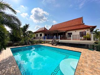 Casa en venta de 3 habitaciones en Bang Lamung, Chonburi