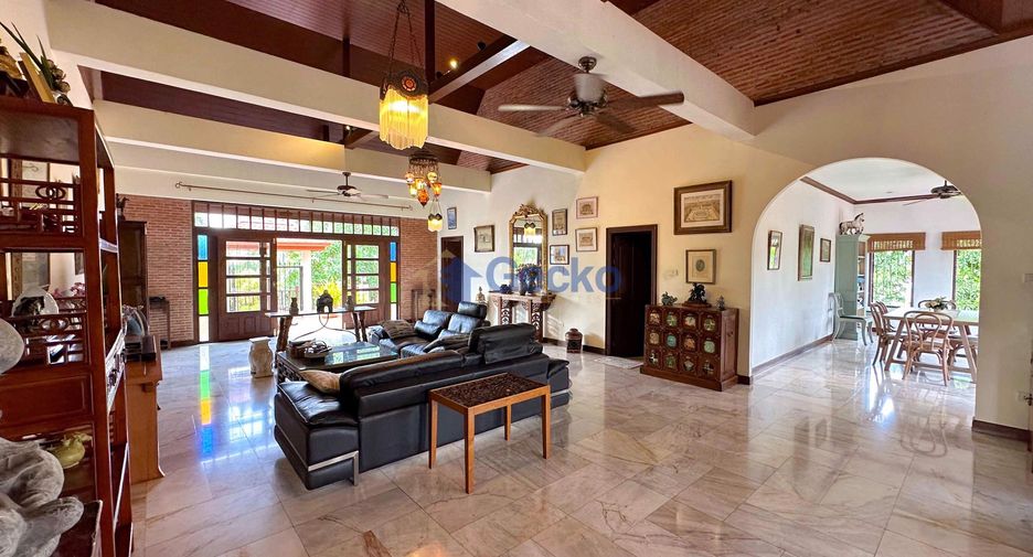 Haus zum Kauf mit 3 Zimmer in Huay Yai, Pattaya