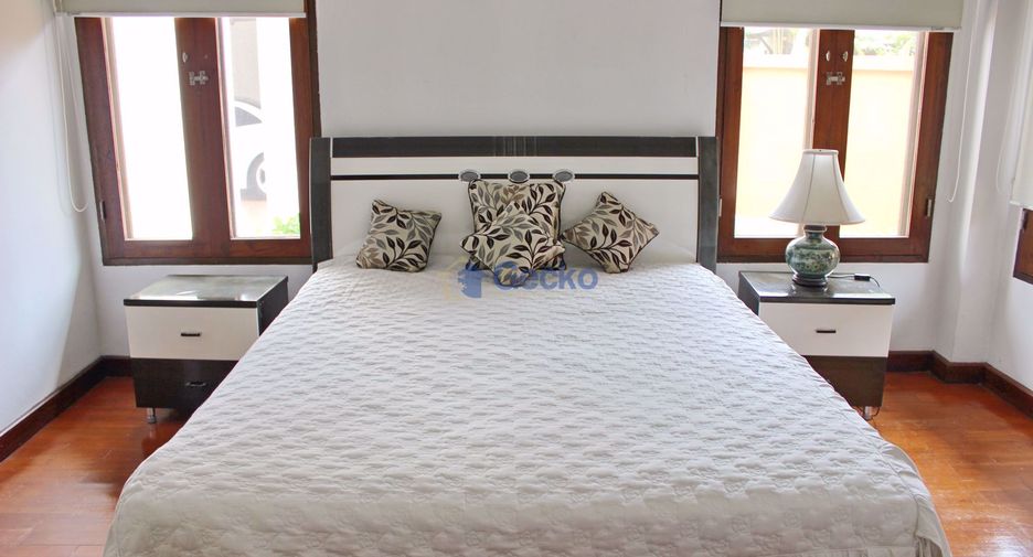 For rent 3 bedrooms house in East Pattaya, Pattaya