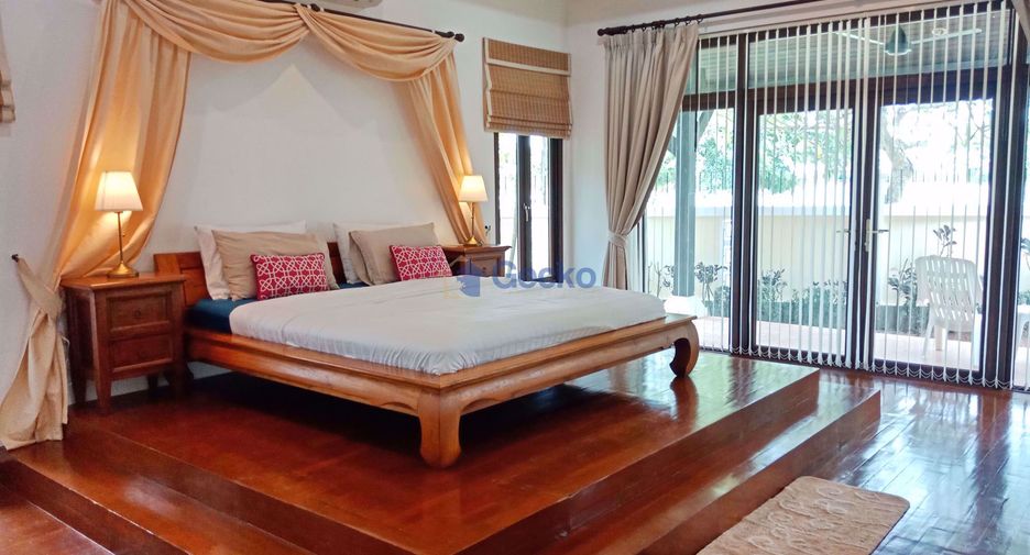 For rent 3 bedrooms house in East Pattaya, Pattaya