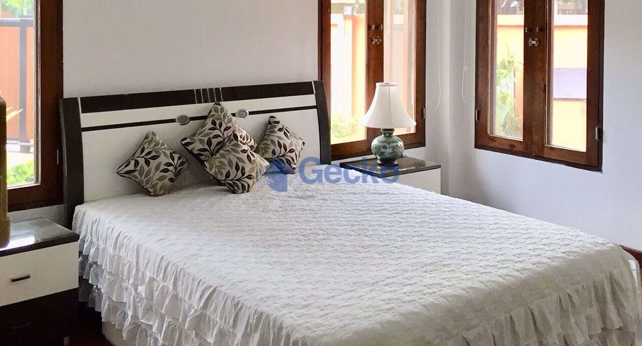 For rent 3 bedrooms house in East Pattaya, Pattaya