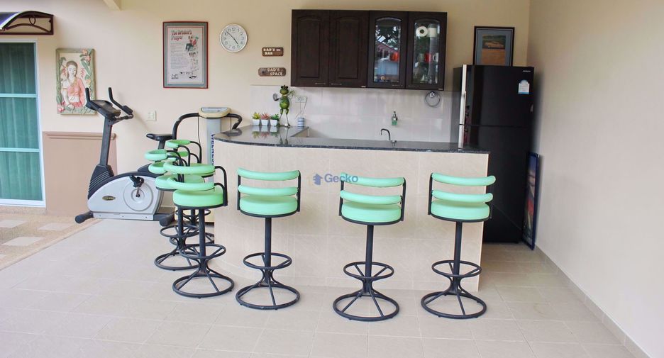 For sale 4 ベッドルーム house in East Pattaya, Pattaya