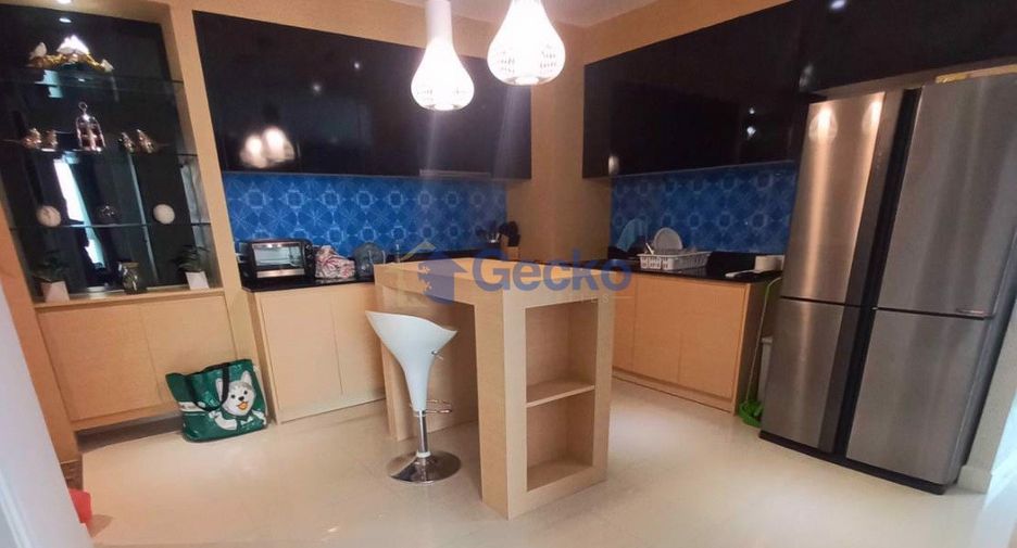 For rent and for sale 2 bedrooms condo in South Pattaya, Pattaya
