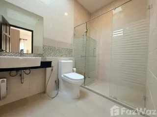 For sale 2 ベッドルーム villa in Bang Lamung, Chonburi