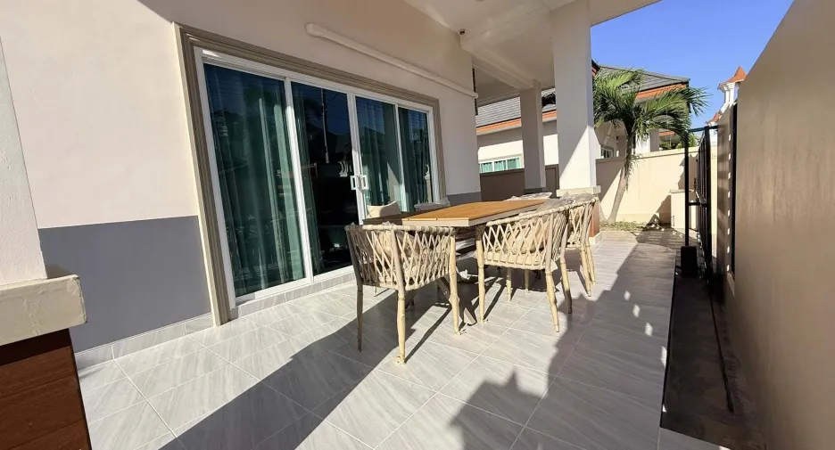 Villa zum Kauf mit 2 Zimmer in Huay Yai, Pattaya