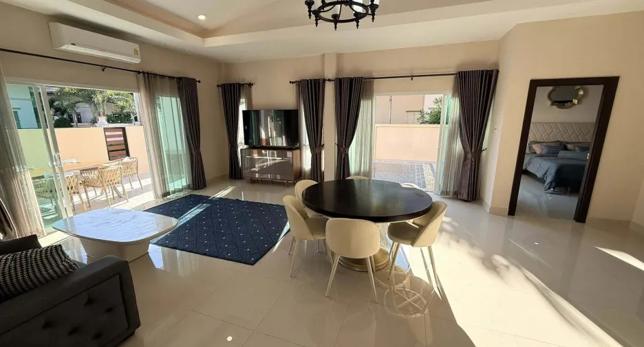 Villa zum Kauf mit 2 Zimmer in Huay Yai, Pattaya