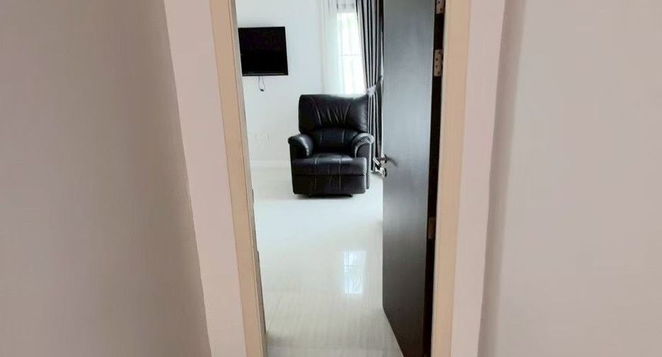 For sale そして for rent 4 ベッドルーム villa in Bang Saray, Pattaya