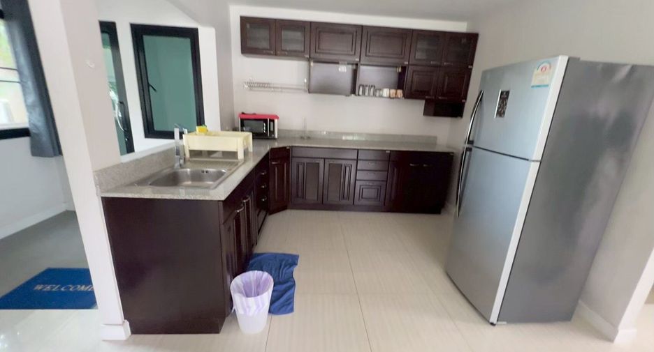 For sale そして for rent 4 ベッドルーム villa in Bang Saray, Pattaya
