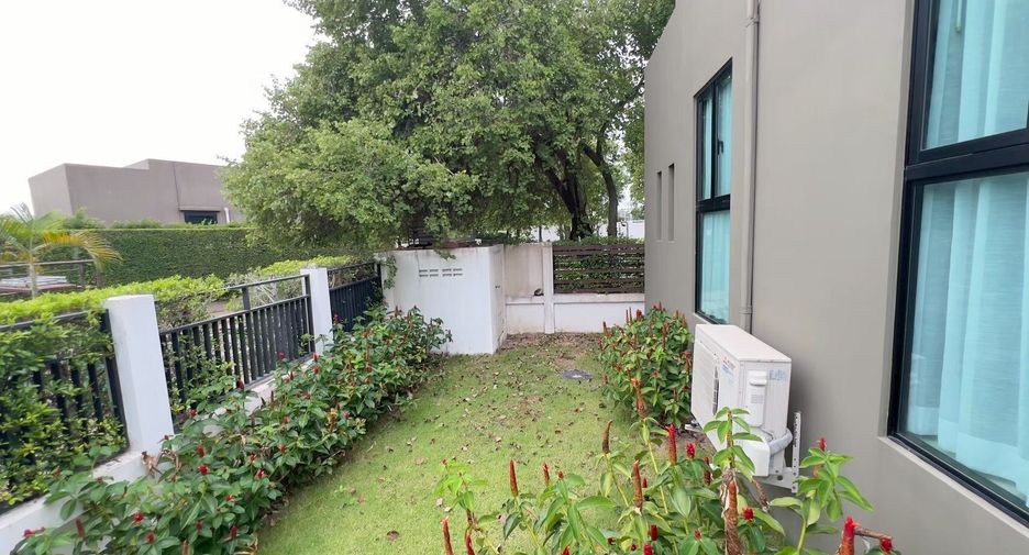 For sale そして for rent 4 ベッドルーム villa in Bang Saray, Pattaya