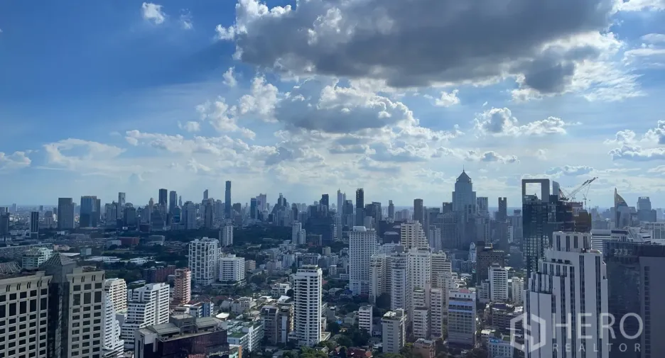 Condo en alquiler de 1 habitaciones en Khlong Toei, Bangkok