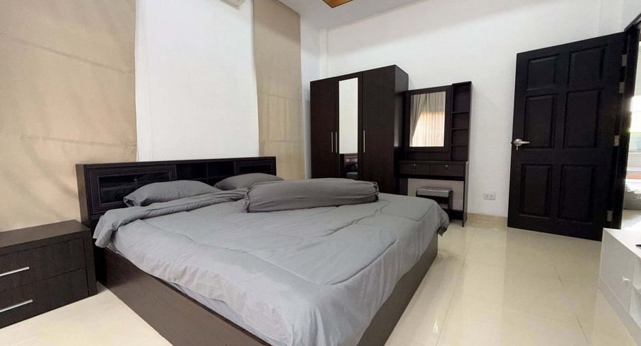 À vendre 3 chambres villa à Huay Yai, Pattaya
