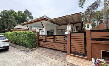 À vendre 3 chambres villa à Huay Yai, Pattaya