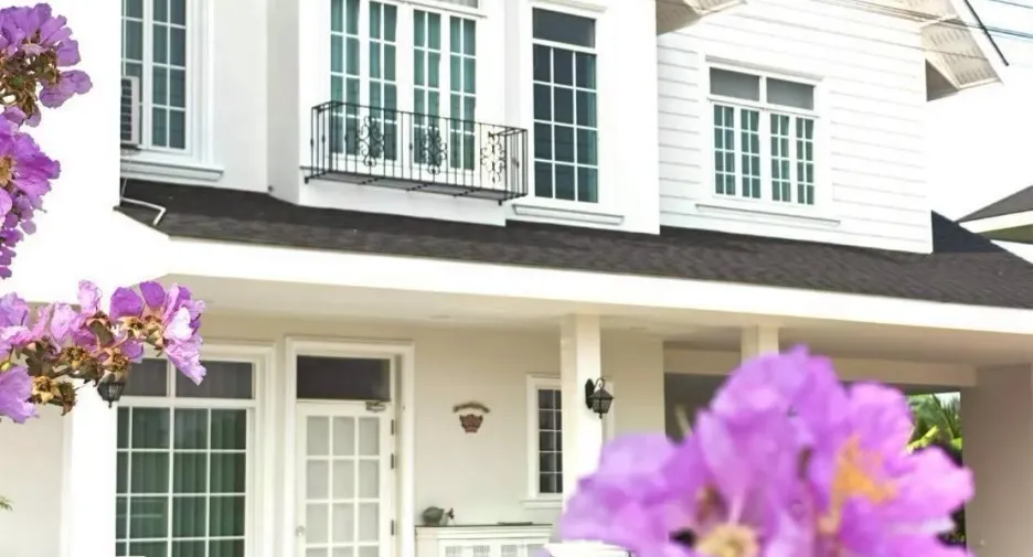 For sale 3 bedrooms house in Saraphi, Chiang Mai