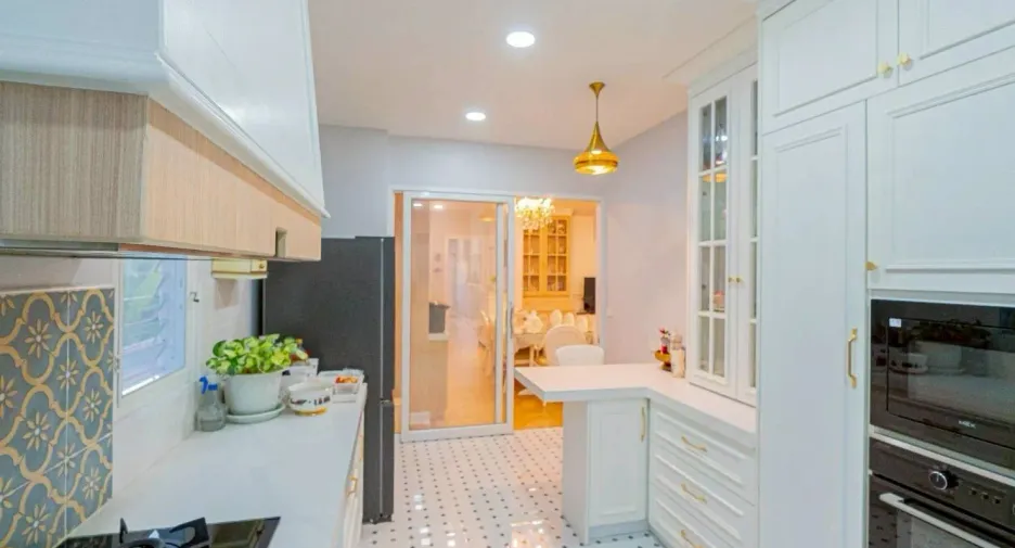 For sale 3 bedrooms house in Saraphi, Chiang Mai