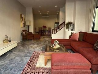 Reihenhaus zur Miete mit 4 Zimmer in Suan Luang, Bangkok